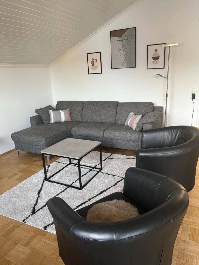 Helle, Ruhige Ferienwohnung Mit Balkon Bad Tölz Buitenkant foto